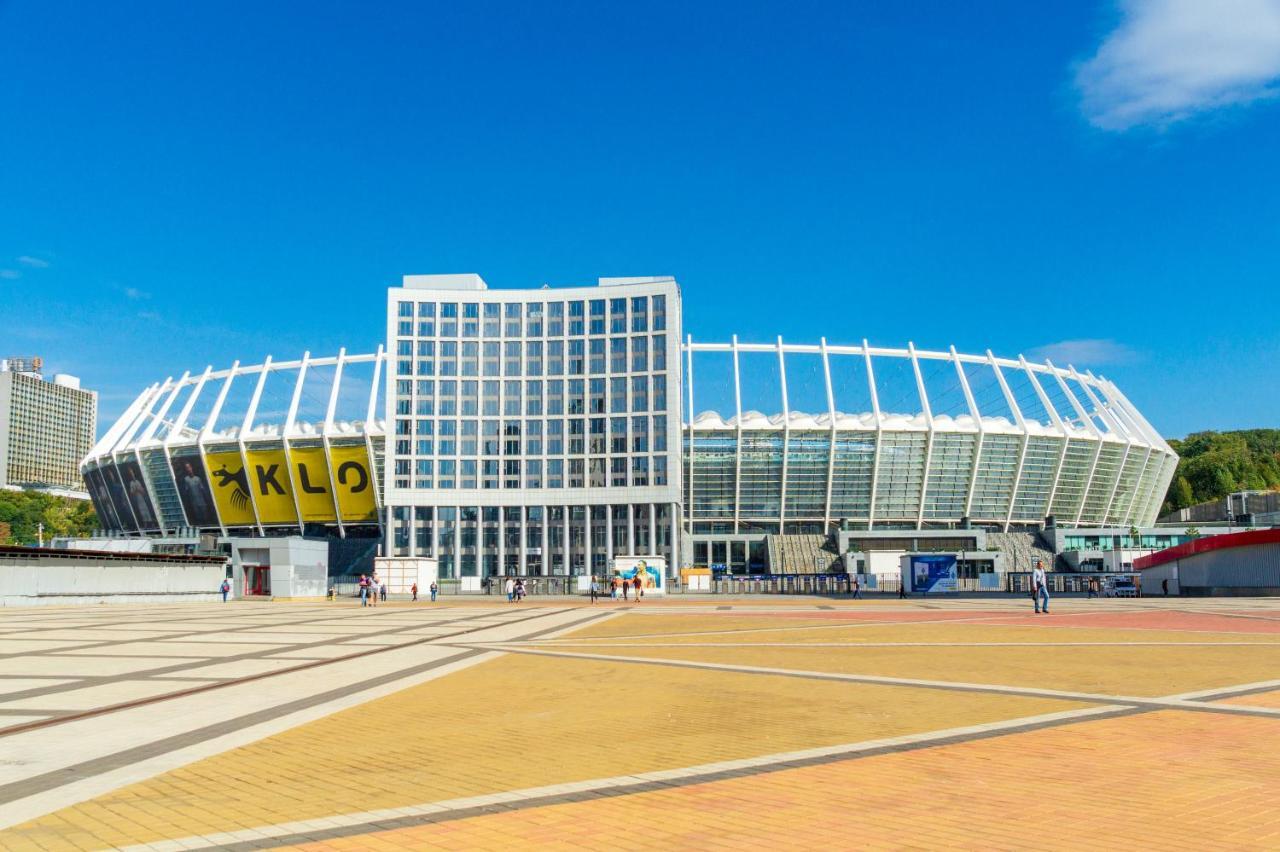 Квартира По Улице Большая Васильковская 92 Kyiv Exterior foto